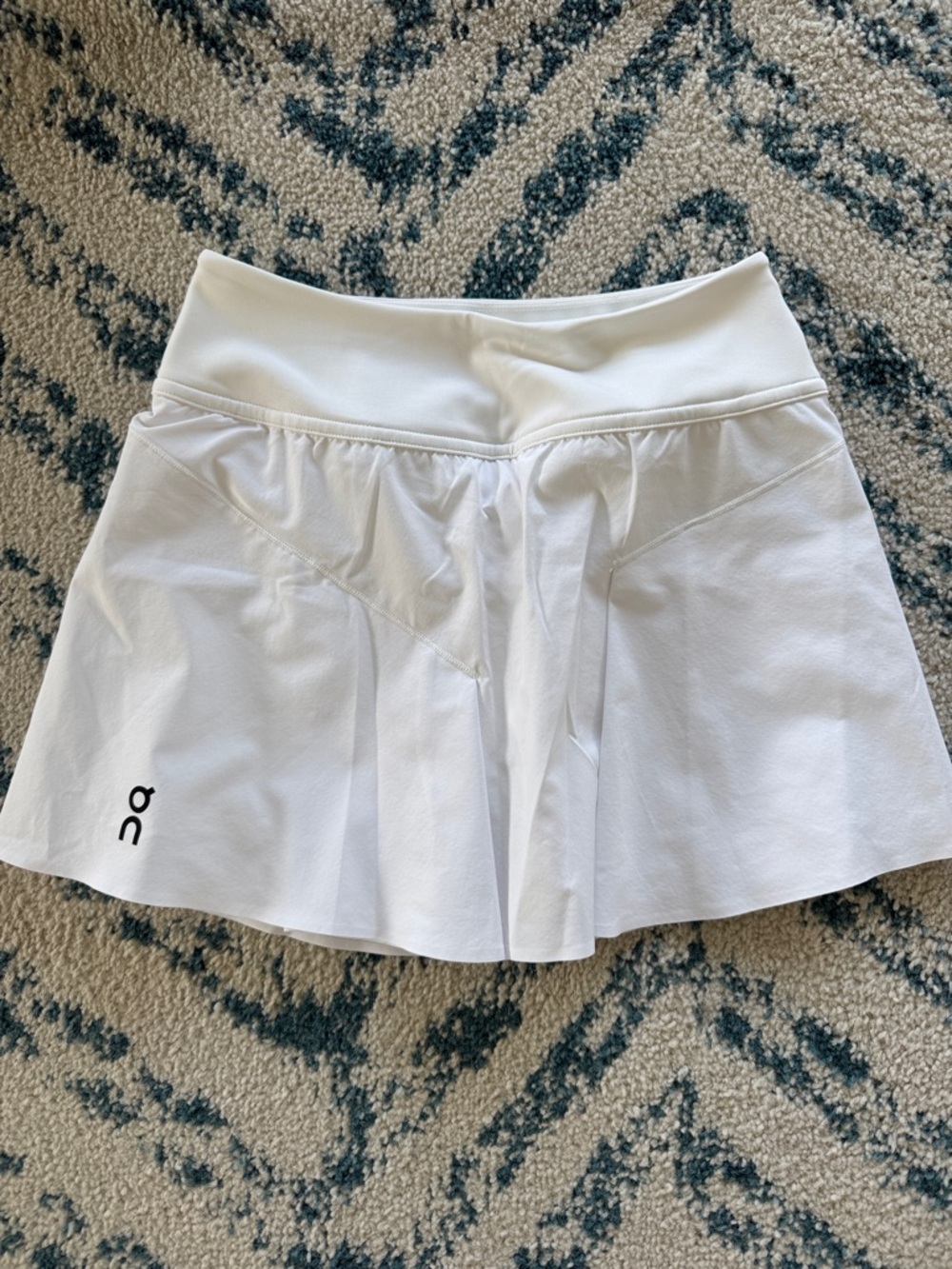 ON RUNNING White Court Skirt Skort
